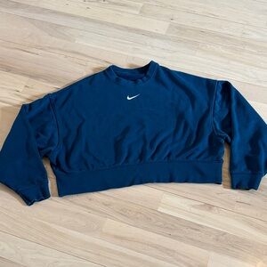 Nike-Fleece Cropped Oversized Crew-Neck Sweatshirt-Center Check Swoosh-Teal-S